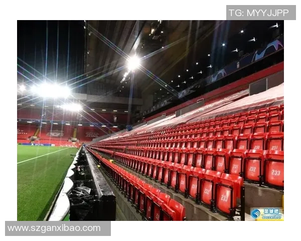 球场默哀致敬足球传奇人物永载史册的光辉足迹 球场默哀致敬足球传奇人物永载史册的光辉足迹