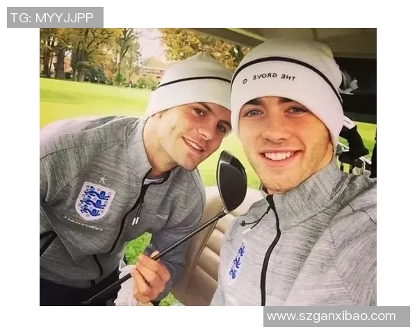 疯狂足球迷与球星亲密接触的一天 如何与偶像近距离互动并体验无限精彩