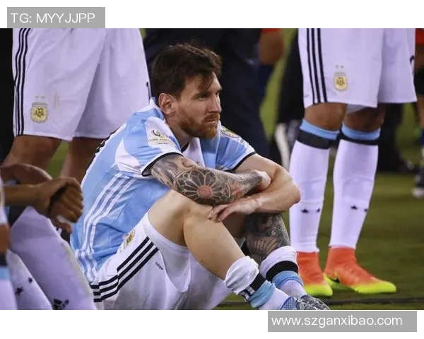 足球巨星泪洒赛场背后情感故事 揭秘他们为何在胜负面前动情落泪 足球巨星泪洒赛场背后情感故事 揭秘他们为何在胜负面前动情落泪