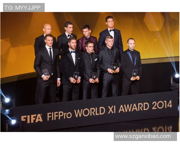 足球星评年度最佳阵容揭晓 谁将成为足坛最强11人组合