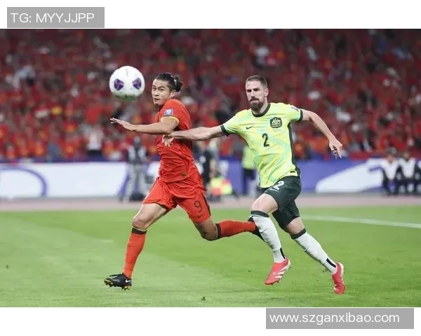 足球球星炫技表演赛场如杂技般震撼全场观众